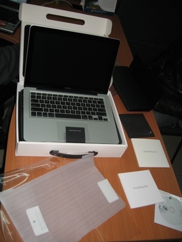 MacBook Unboxin 2